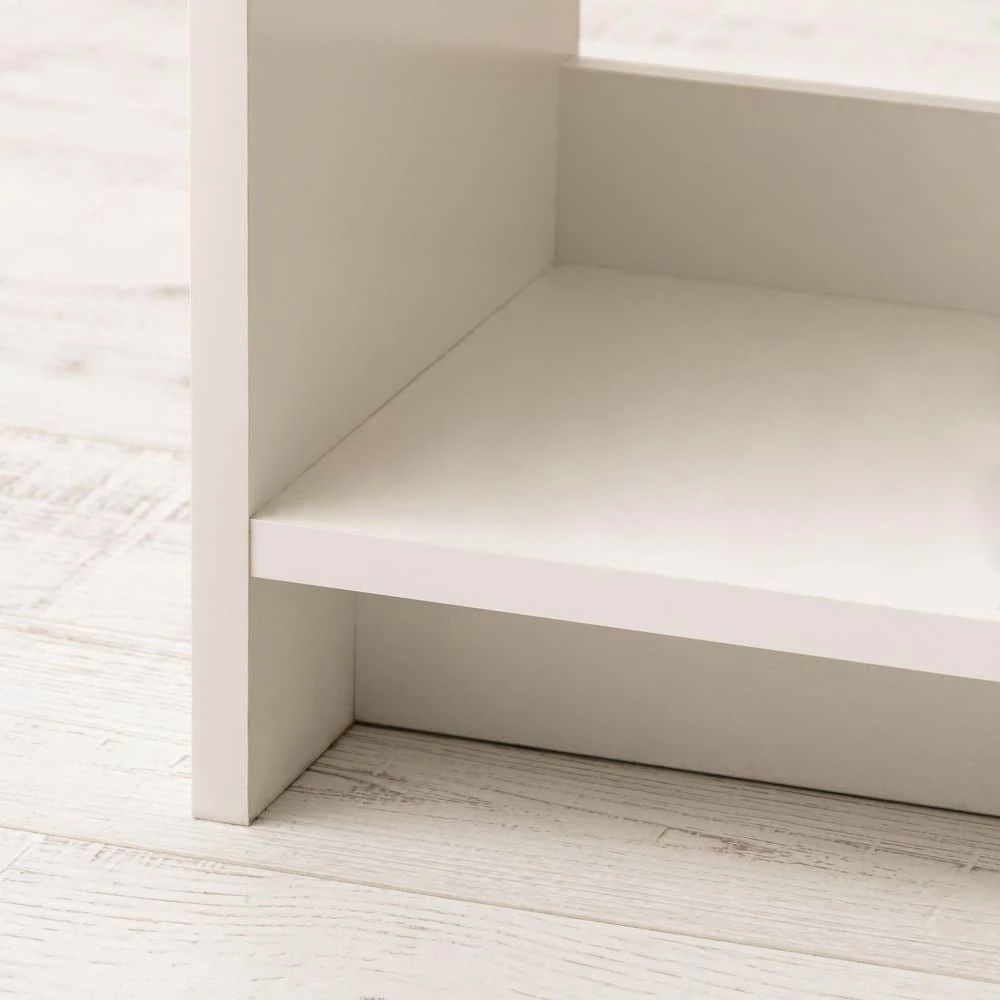 43 in. H x 27 in. W x 10 in. D White Heavy-Duty Decorative 6-Cube Organizer by IRIS 7 43 in. H x 27 in. W x 10 in. D White Heavy-Duty Decorative 6-Cube Organizer by IRIS - Image 5